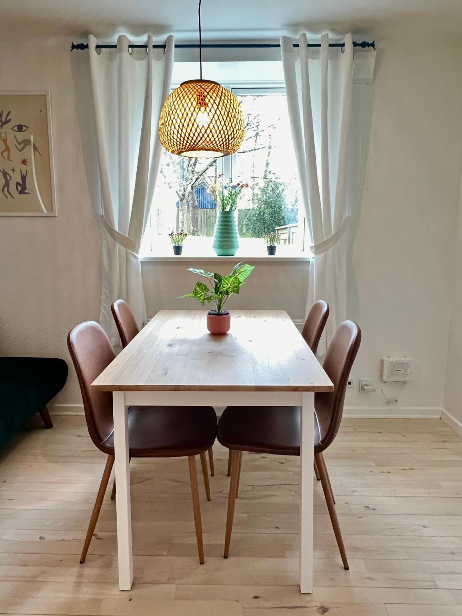 5 Minute Walk To Lego House - 50M2 Apartment With Garden / A Unit 比隆 外观 照片